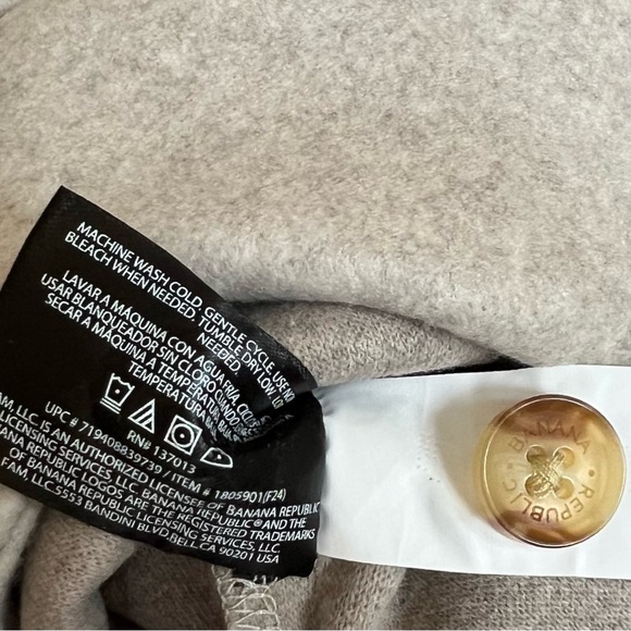 Banana Republic Light Gray Utility Jacket - Picture 8 of 8